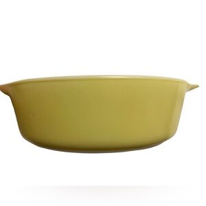 Pyrex | 1 Pt. Round Casserole, Yellow-Green